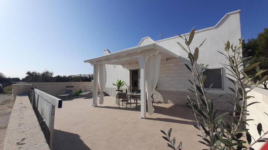 Ferienhaus für 4 Personen, mit Terrasse, kinderfreundlich in Specchiarica