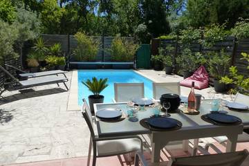 Cottage pour 6 personnes, avec terrasse et jardin dans Les Milles