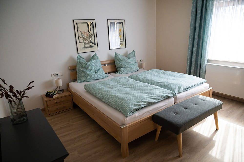 Ganze Wohnung, Idyllische Ferienwohnung im Herzen des Zollernalbkreises in Bitz, Neckar-Alb