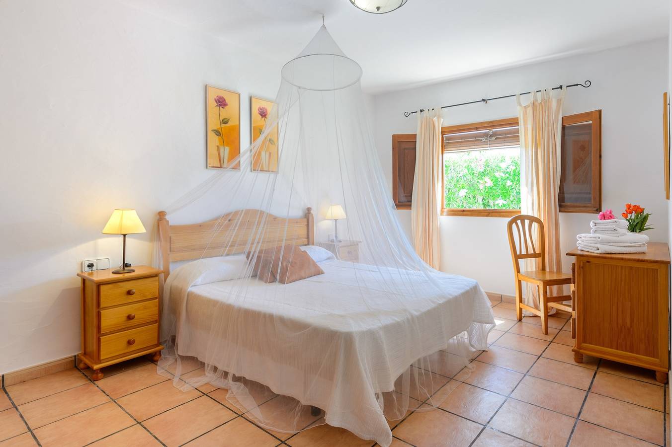 Betoverende Villa "Casa Es Pins" met zwembad, terras, airconditioning & Wi-Fi, foto 10
