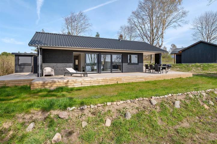Ferienhaus mit Meerblick für 10 Personen, mit Sauna und Whirlpool sowie Terrasse auf Fünen - 3