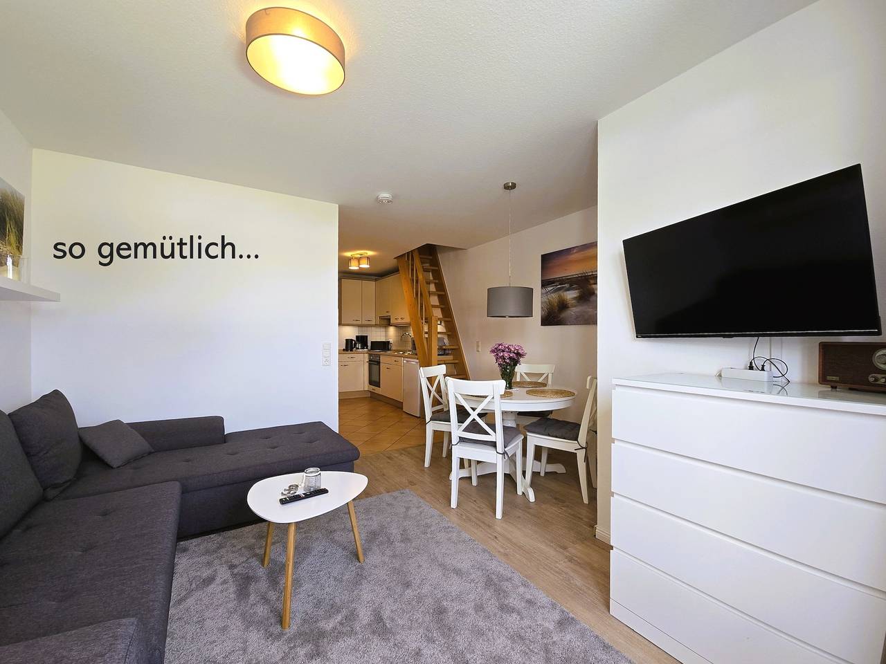 Ganze Ferienwohnung, Meeresrauschen in Kieler Förde, Stein