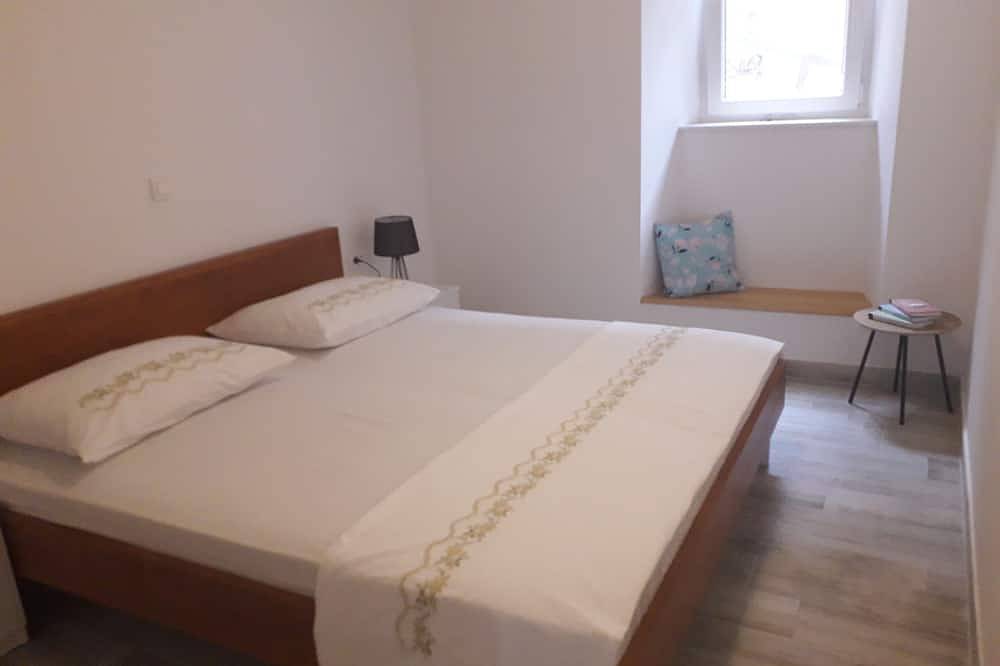 Ganze Wohnung, Apartments Bepi- Apartment Ema in Komiza, Vis