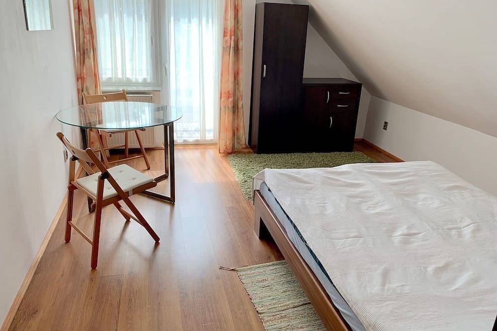 Ganze Wohnung, Tuczenko, das Haus am See, Wohnung bis 4 Pers., Natur pur, Ruhe und Entspannung in Lebus (Polen)