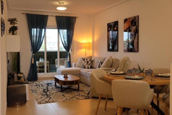 Apartamento de vacaciones para 4 personas, con terraza además de piscina y vistas, Se admiten mascotas - 1