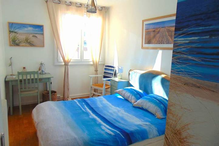 Apartamento entero, “L’Océane”: ¡relajación y bienestar! - ¡Aire acondicionado y estacionamiento gratuito/seguro! in Villeurbanne, Lyon region