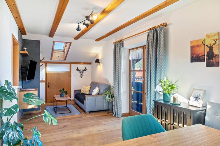 Ferienwohnung für 2 Personen, mit Balkon in Krün