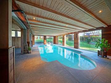 Maison De Vacances pour 20 Personnes dans Francorchamps, Stavelot, Photo 1