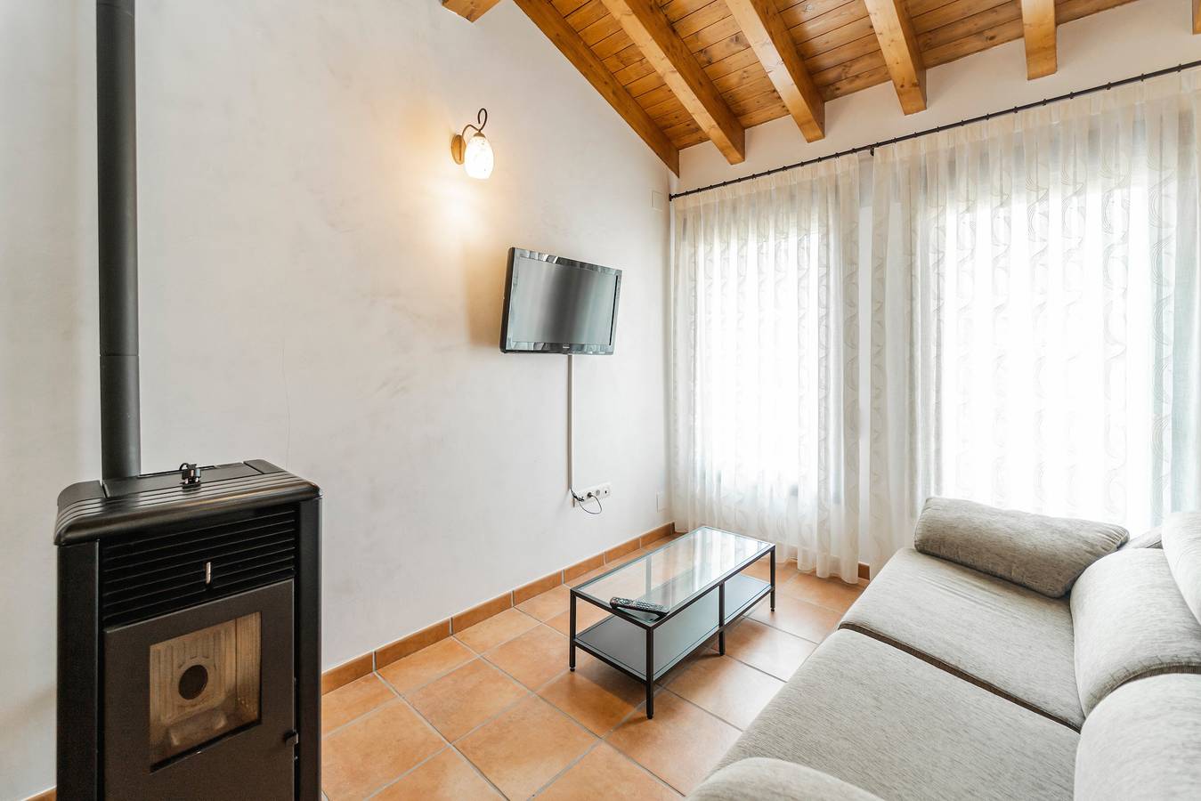 Ferienhaus 'Dehesa de Santa Ursula 2' mit Garten und Balkon in Espeja de San Marcelino, Soria Provinz
