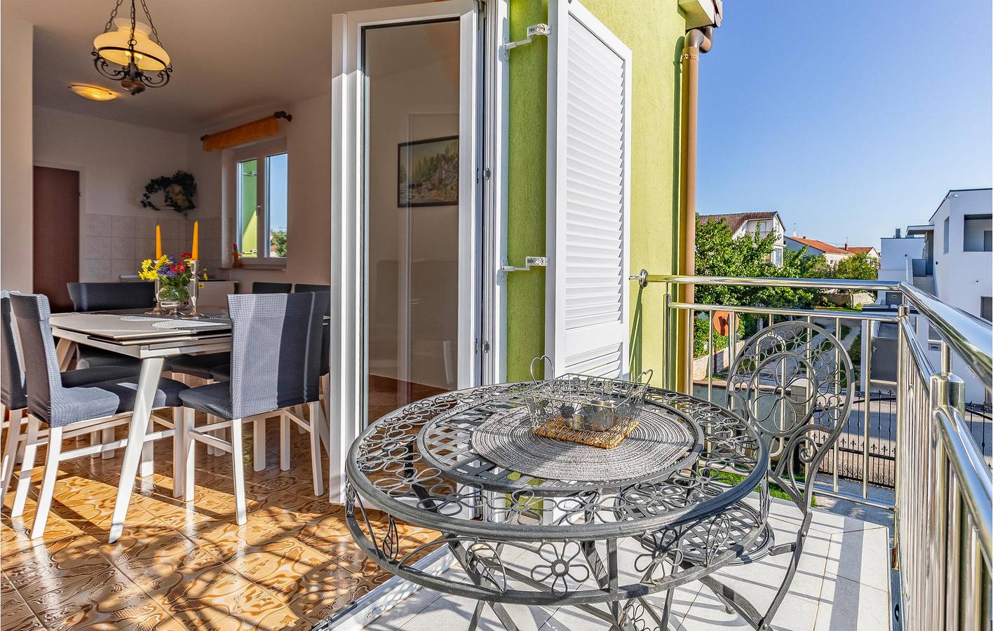 Entire holiday apartment, Holiday apartment for 6 people with terrace in Medulin City, Medulin
