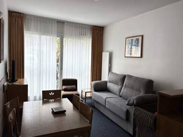 Chalet pour 8 Personnes dans Gourette, Eaux-Bonnes, Photo 3