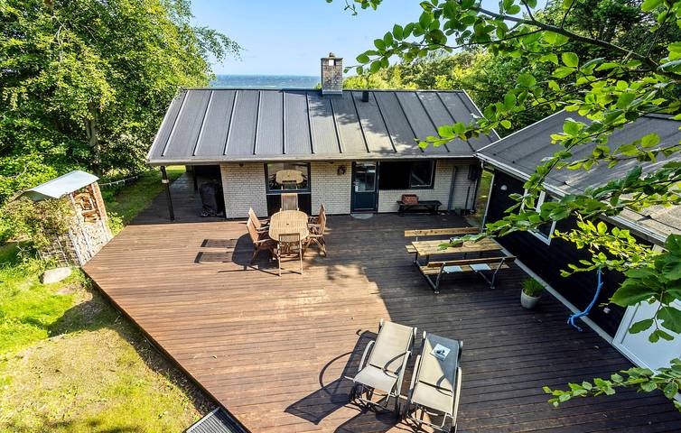 Ferienhaus für 6 Personen, mit Terrasse und Garten in Limfjord