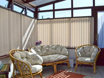 Vacation Rental for 4 Guests in Bunbury, Cheshire, Picture 4