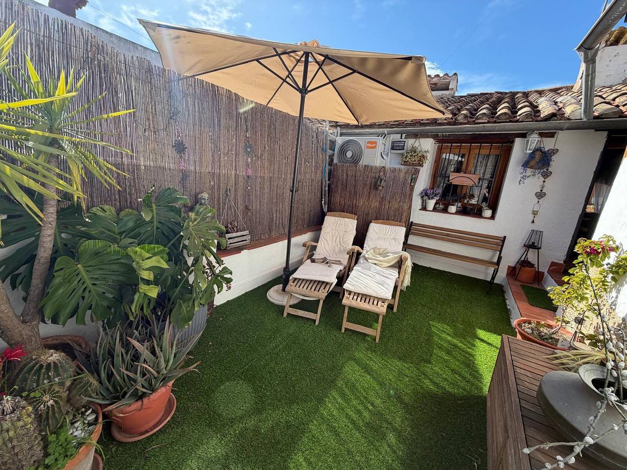 Apartamento entero, Casa Trinidad – terraza, parking casco antiguo de Dénia in Denia Casco Antiguo, Dénia