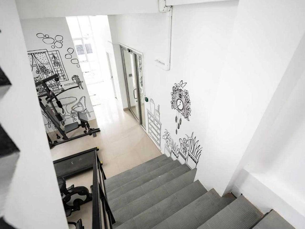 Cozy Twin Escape | Light-Filled Bangkok Hideaway in Bangkok, Thailand