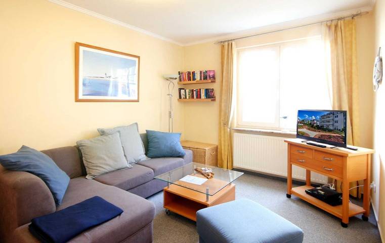 Ferienwohnung für 4 Personen, mit Balkon in Binz