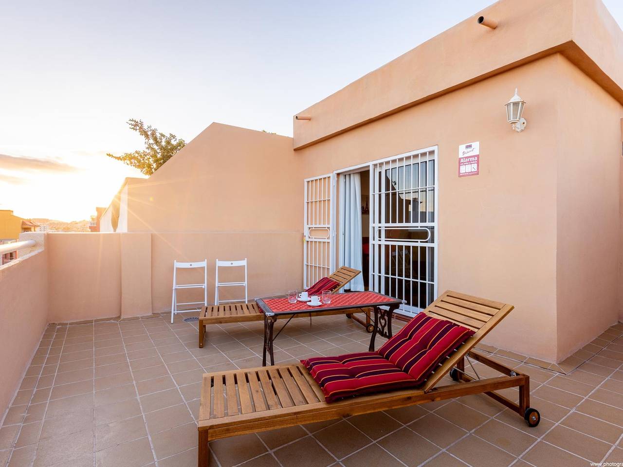 Ganze Ferienwohnung, 3A Penthouse Abrigos, Wlan und Terrasse in Los Abrigos, Granadilla de Abona