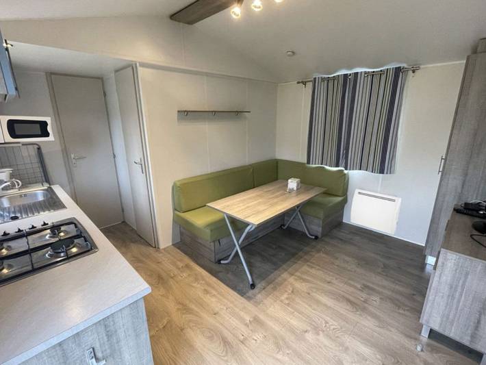 Mobil home pour 6 personnes, avec terrasse et piscine à Petit-Palais-et-Cornemps - 3