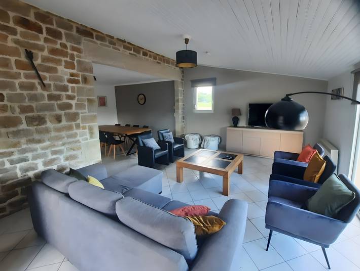 Gîte pour 10 personnes, avec Jardin dans Bourseul, Région de Dinan