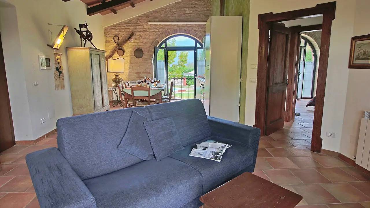 Casa vacanza per 7 persone con piscina in Cagli, Valle del Metauro