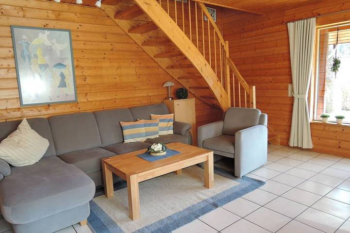 Ferienhaus für 4 Personen, mit Garten und Sauna