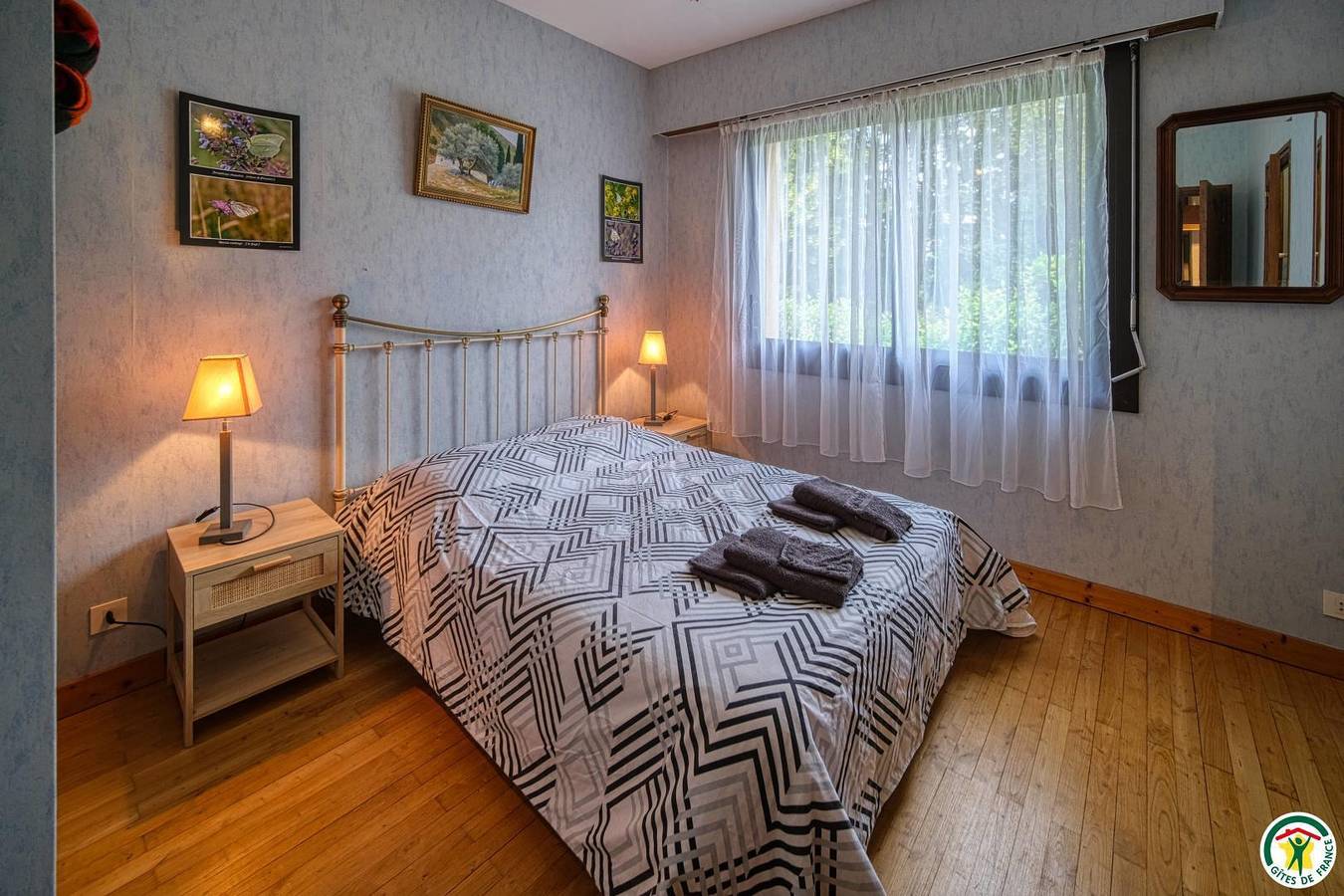 Villa Menelaus in Crest, Die und Umgebung