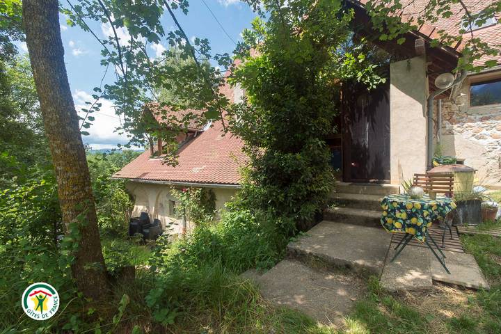 Gîte pour 3 personnes, avec Terrasse et Jardin dans l' Isère - 3