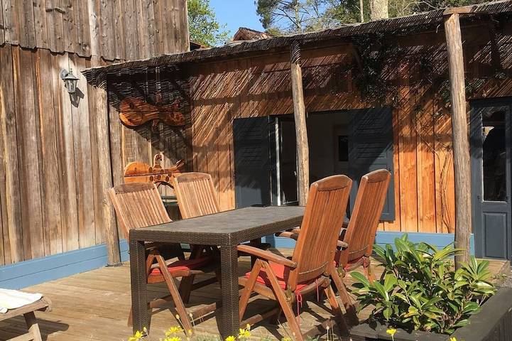 Location de vacances pour 4 personnes, avec terrasse et jardin dans Plage Moutchic