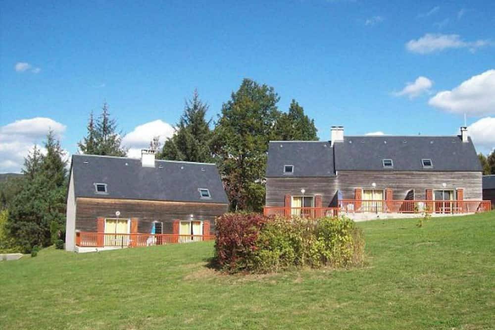 Entire apartment, Homerez - Apartment in La Salvetat in La Salvetat-sur-Agout, Béziers region