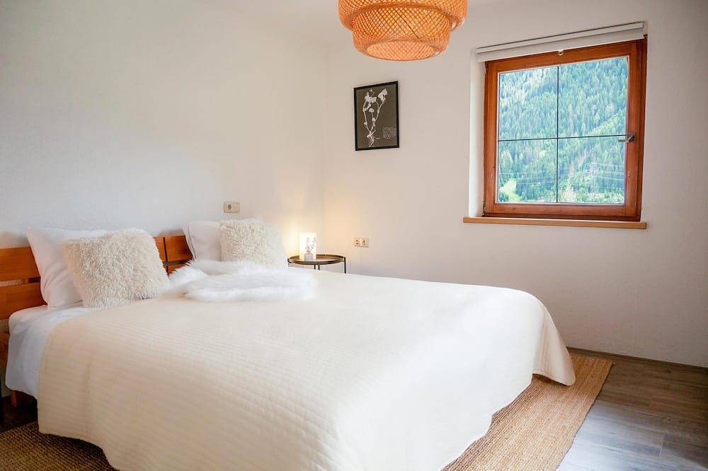 Luxuriöse Gruppenunterkunft mit Sauna & Kino in Lechtaler Alpen, Pettneu am Arlberg