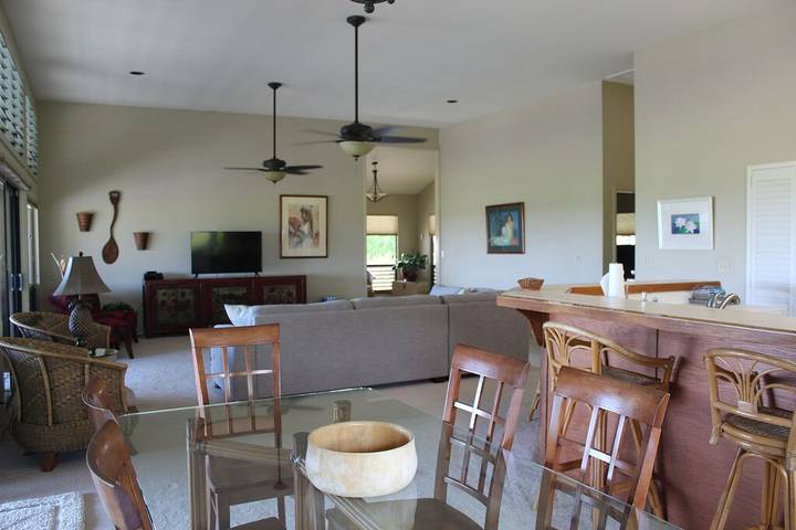 Vacation rental for 8 people, with yard in Poipu