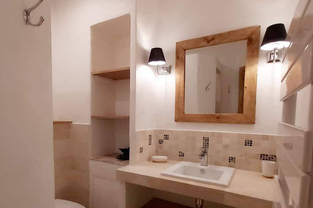 Casa muy bien situado en una zona tranquila con un interior con encanto in Mandelieu-la-Napoule, Region de Cannes