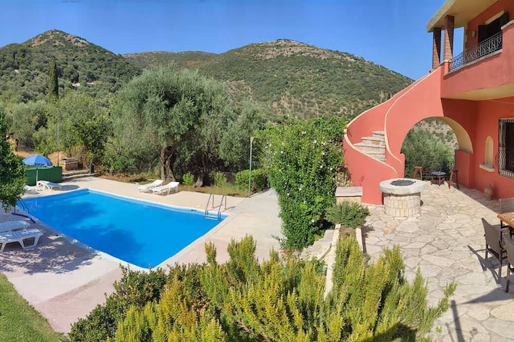 Villa Agnos Large pool, privacy, wonderful nature and views. in Nissaki, Korfu
