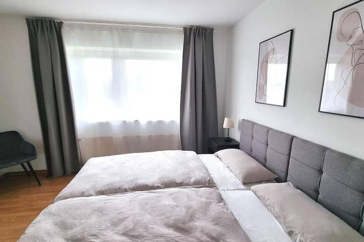 Ferienwohnung für 6 Personen, mit Balkon und Ausblick in Sarstedt - 4