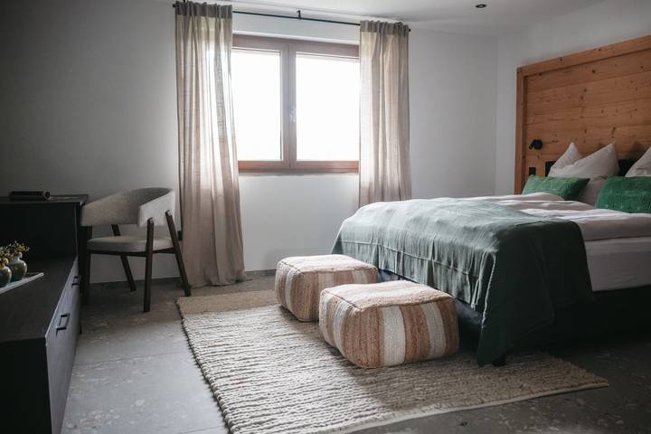 Ferienwohnung für 6 Personen, mit Balkon und Garten sowie Sauna