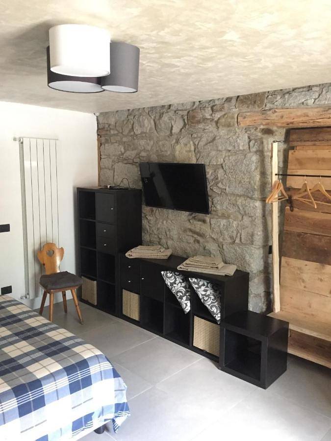 Gîte pour 3 personnes, avec terrasse et vue à Temù - 3