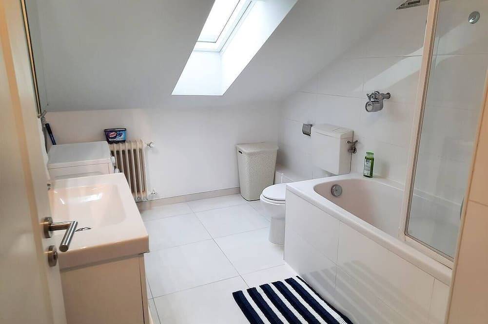 Ganze Wohnung, 3 Zi 60m² in Dachau, Landkreis Dachau