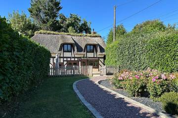 Gîte pour 4 personnes, avec jardin à Gonneville-sur-Honfleur