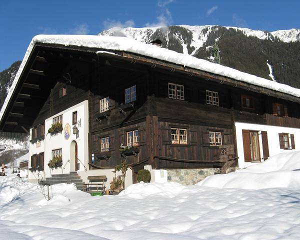 Ferienwohnung für 2 Personen, mit Terrasse und Garten in Gaschurn und Umgebung - 2