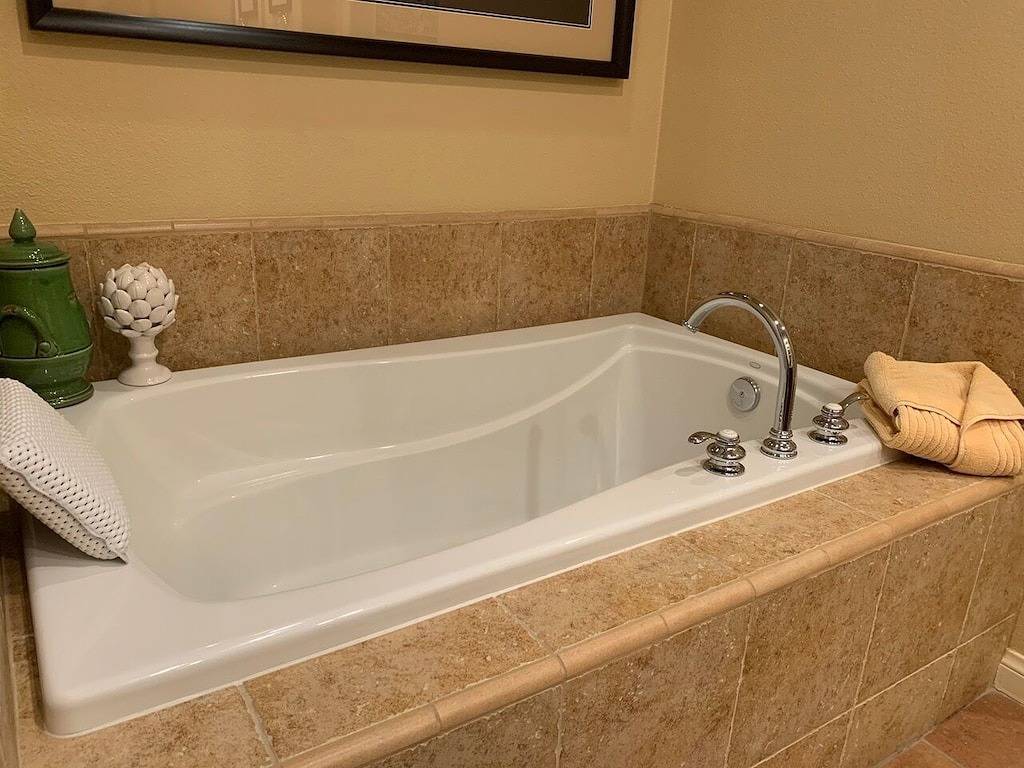 Ganze Wohnung, Neue Auflistung! Frisch renoviert, makellos, fröhlich und hell. in La Quinta (CA), Coachella Valley