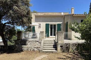 Cottage pour 8 personnes, avec terrasse et jardin à Sussargues