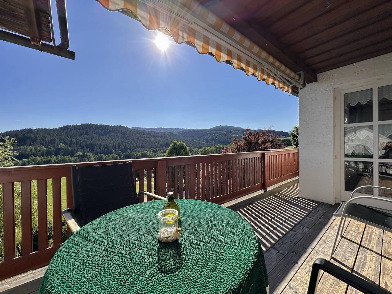 Ganze Wohnung, Feienwohnung mit Balkon im Bayerischen Wald in Drachselsried, Ostbayern
