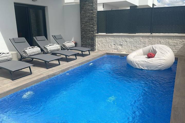 Casa rural para 6 personas, con piscina y jardín, Familias con niños en Orihuela - 4