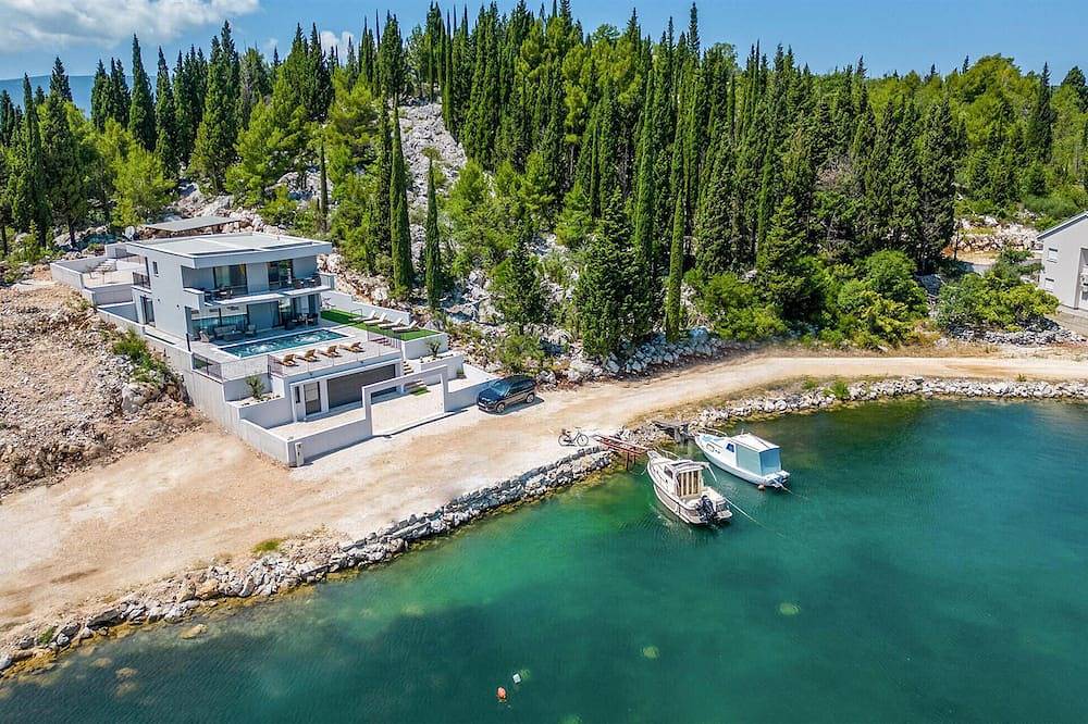 Casa vacanza a Blace a partire da 647€ a notte
