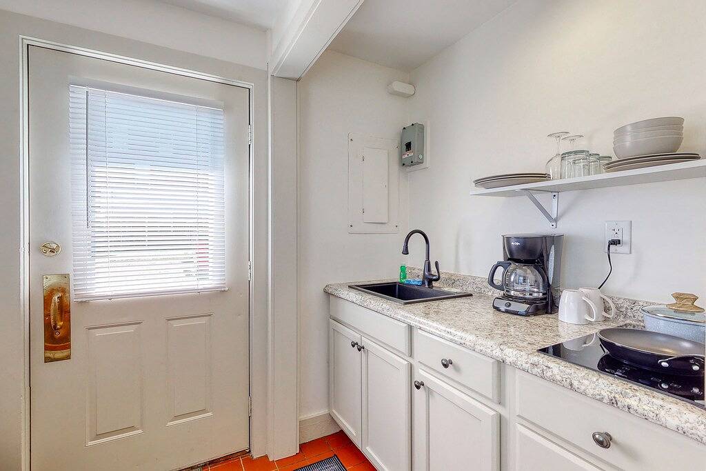 Vacation Apartment for 2 Guests in Wiscasset, Maine