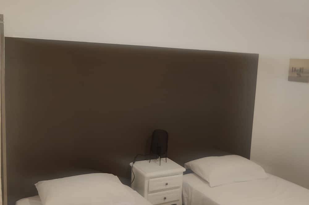 Appartement entier, Gite l'olivier 2 in Romilly-sur-Seine, Aube