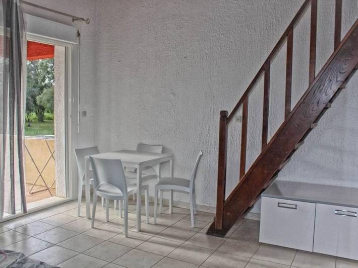 Gîte pour 4 personnes, avec terrasse et piscine, animaux acceptés à Santa-Lucia-di-Moriani - 4