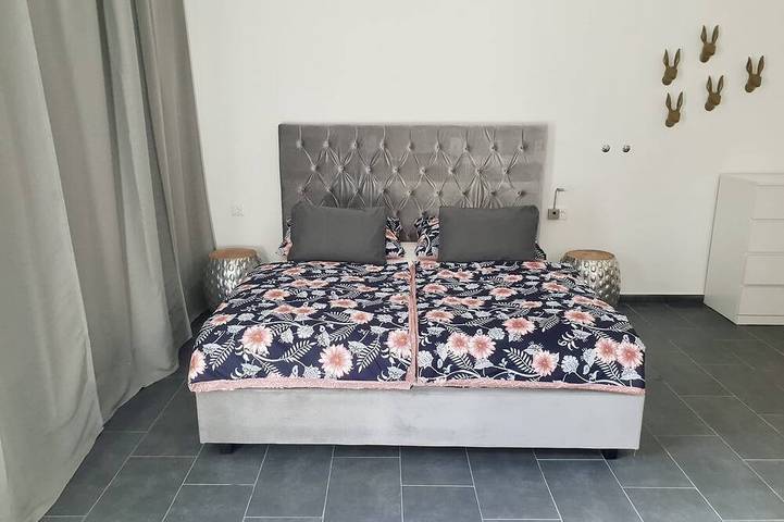 Ferienwohnung für 4 Personen, mit Whirlpool in Wien