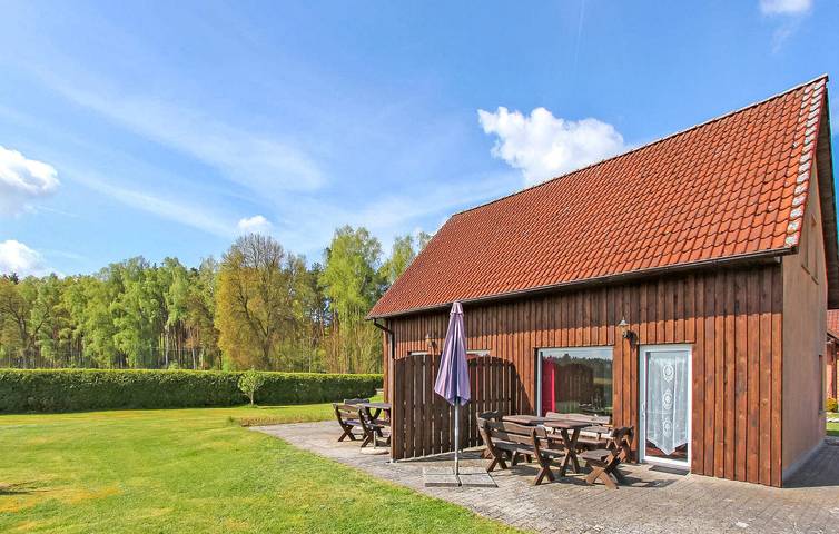 Ferienwohnung für 4 Personen, mit Terrasse in Mirow