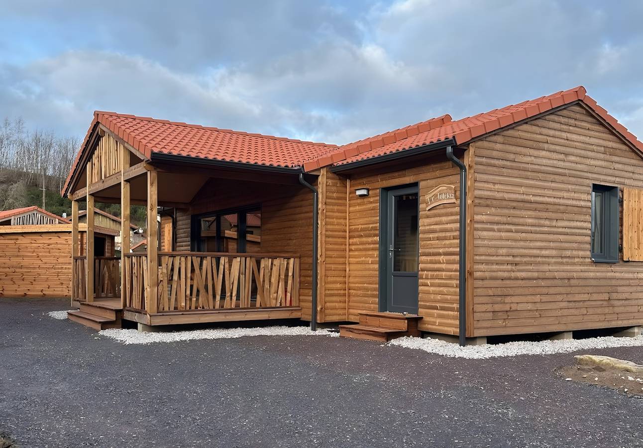 Chalet Le Jutékia de madera acogedor con spa privado in Corcieux, Parque natural regional de los Ballons des Vosges